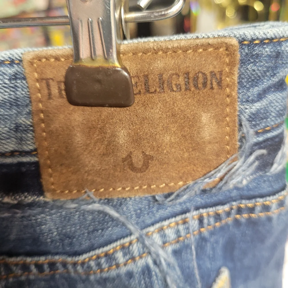 True Religion Denim Blue‎ Frayed Hem Skirt Button Fly Size 30